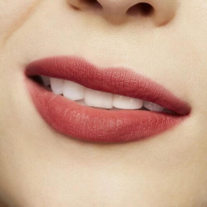 MAC Powder Kiss Lipstick - Dubonnet Buzz MAC Powder Kiss Lipstick - Dubonnet Buzz