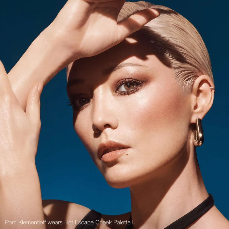 NARS Hot Escape Cheek Blush Palette Medium Deep NARS Hot Escape Cheek Blush Palette Medium Deep