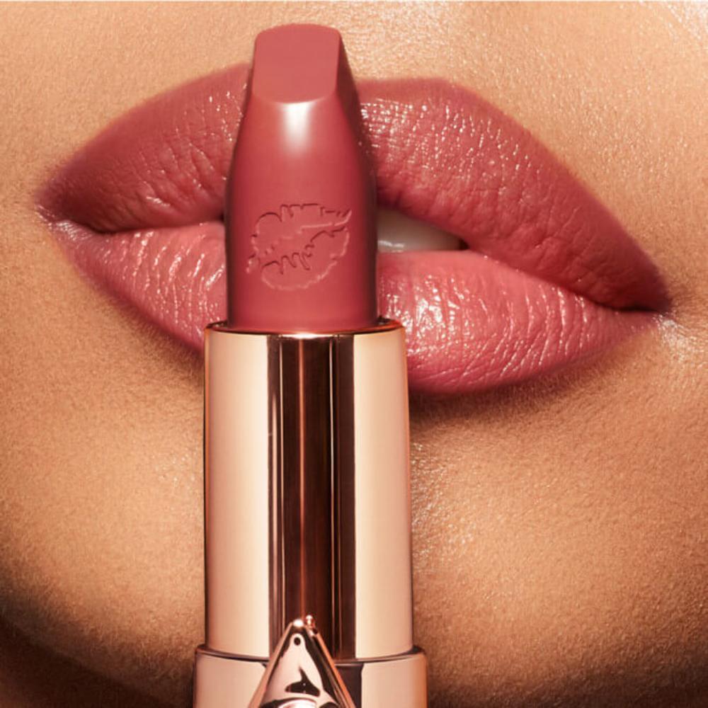 CHARLOTTE TILBURY HOT LIPS 2