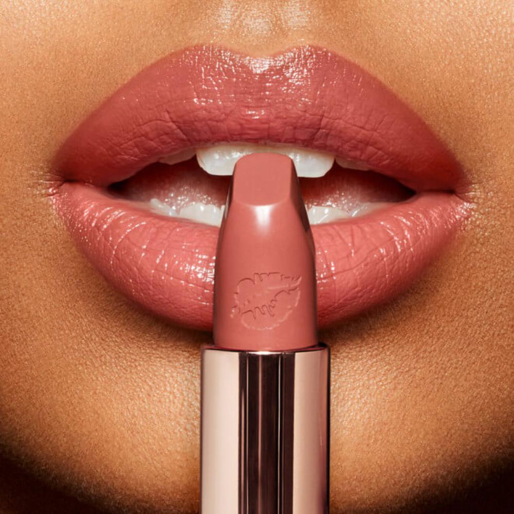 CHARLOTTE TILBURY HOT LIPS 2