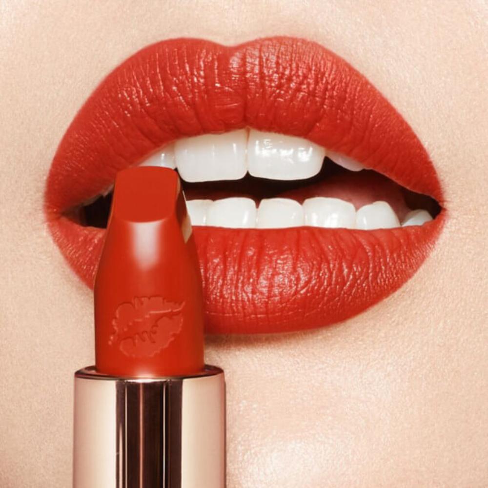 CHARLOTTE TILBURY HOT LIPS 2