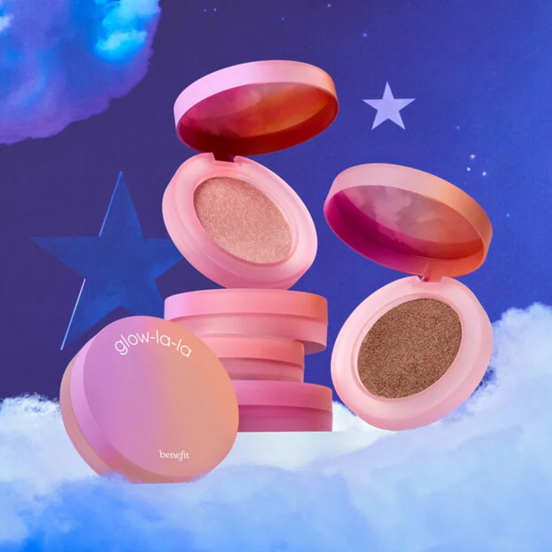 Benefit Cosmetics  Glow La La Blurring Powder Highlighter