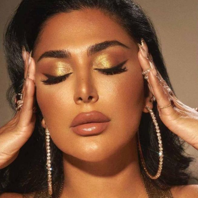 Huda Beauty - Gold Obsessions Palette
