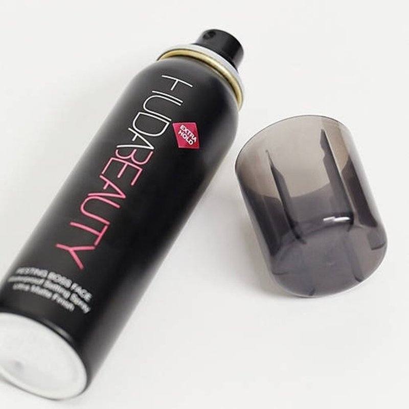 HUDA BEAUTY Resting Boss Face Waterproof Setting Spray